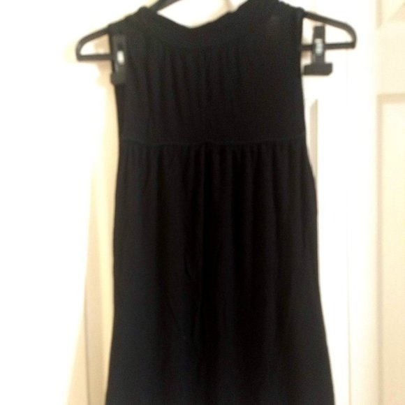 3/$25 Guess sleeveless open back halter tie tshirt tunic - Picture 4 of 11